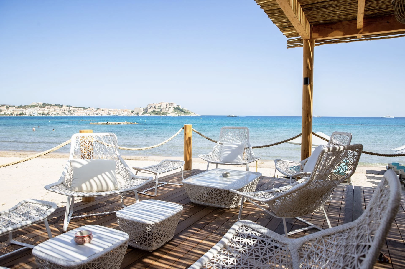 Plage, lavillacalvi.fr
